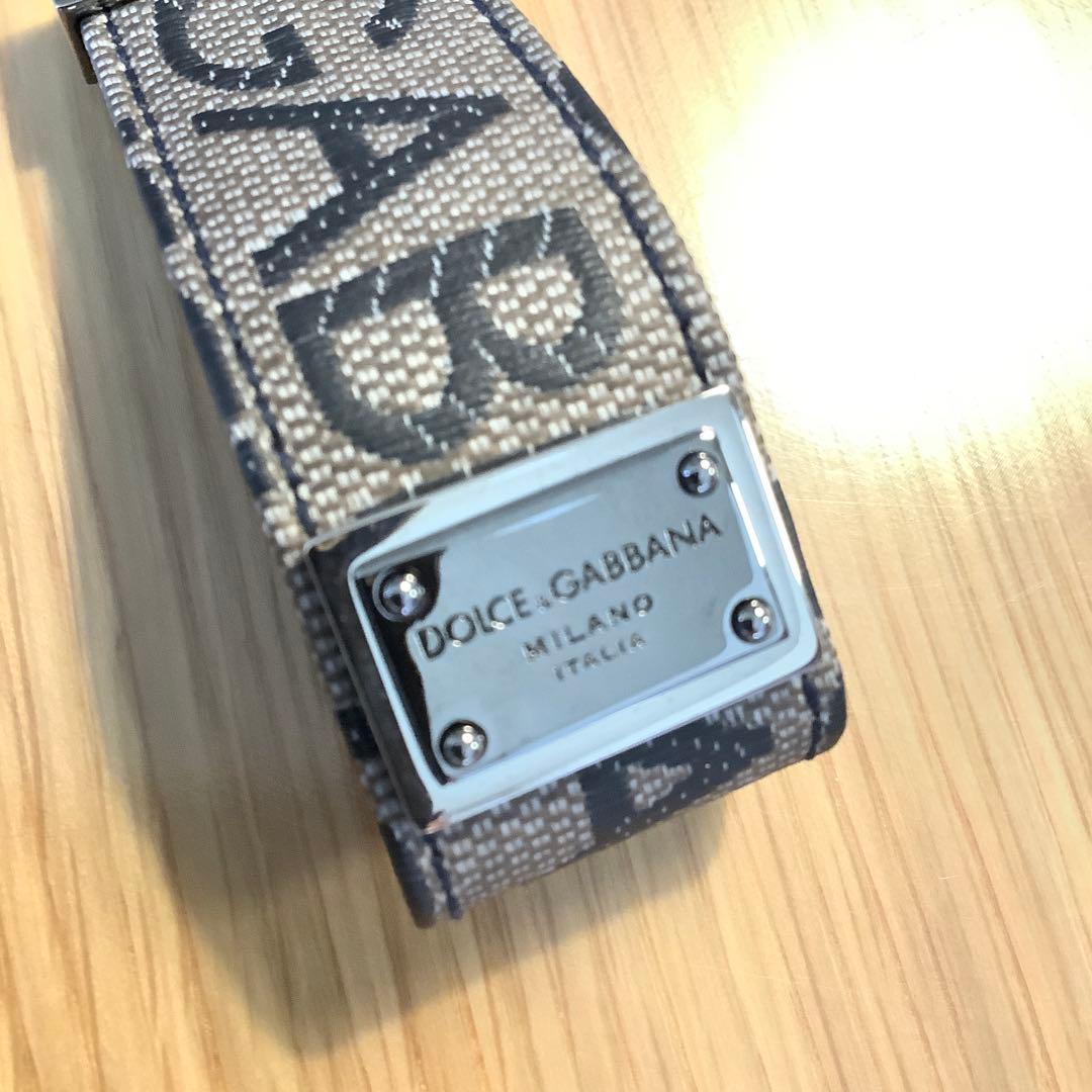 【未使用品】DOLCE & GABBANA ロゴキーホルダー