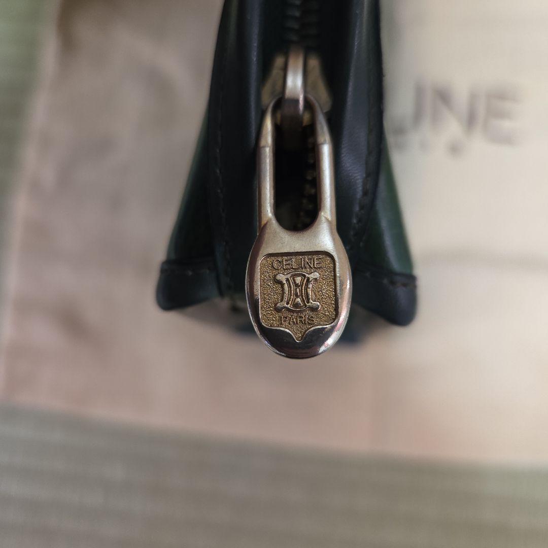 CELINE クラッチバック型押し レザー ヴィンテージ ロゴ 金具
