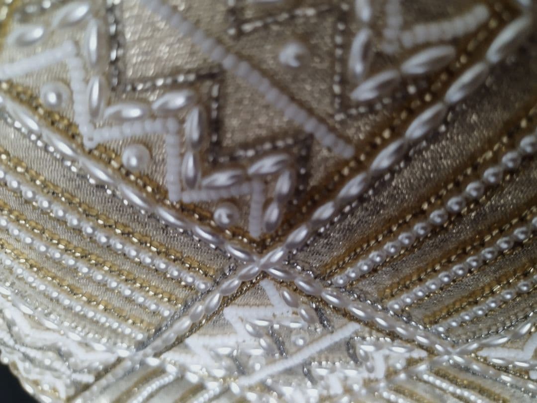 ＬＵＭＹ はしもと皇室御用達　ビーズバック　普段使いに使えそうなお洒落タイプ