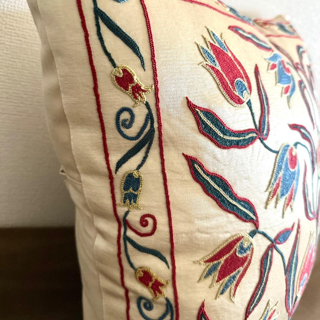 スザニ刺繍 シルククッションカバー 48×48cm　新品未使用