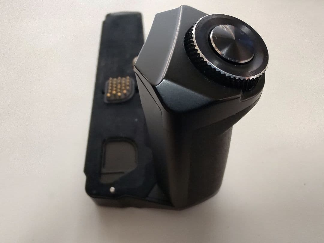 オリンパスE-M5用　カメラグリップとパワーバッテリーホルダーセット