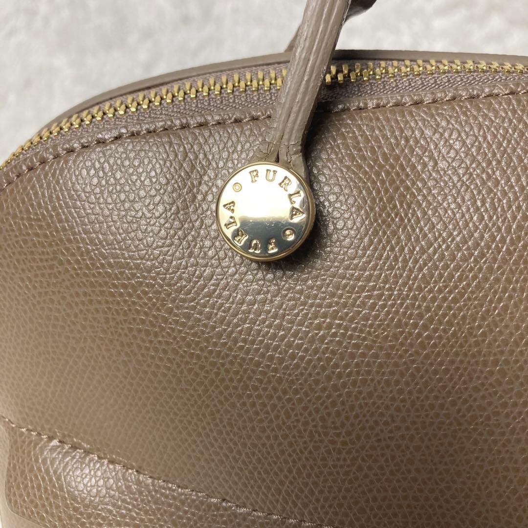 美品✨フルラ　パイパー　M バンドバッグ　ショルダーバッグ　2way レザー