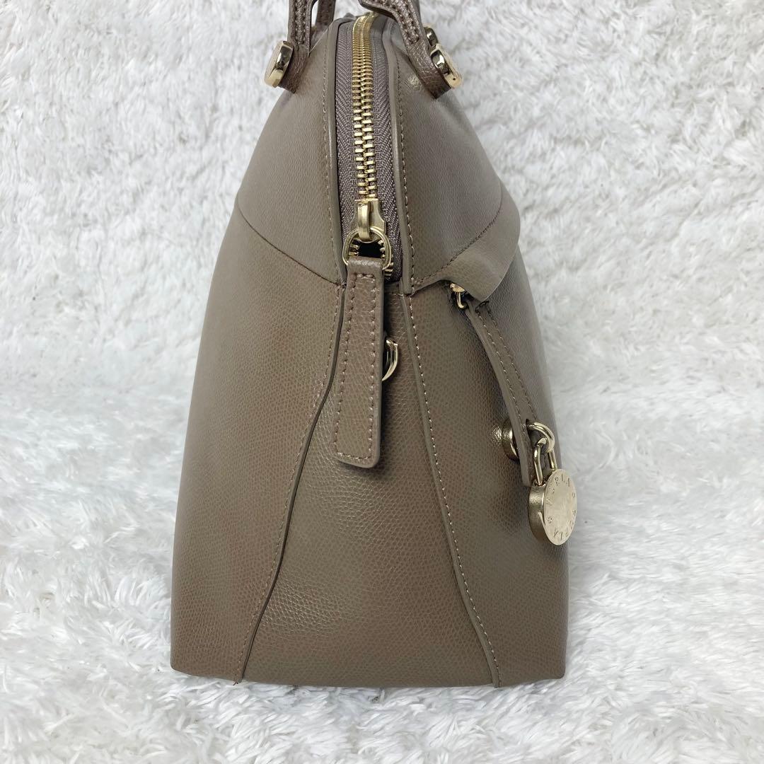 美品✨フルラ　パイパー　M バンドバッグ　ショルダーバッグ　2way レザー