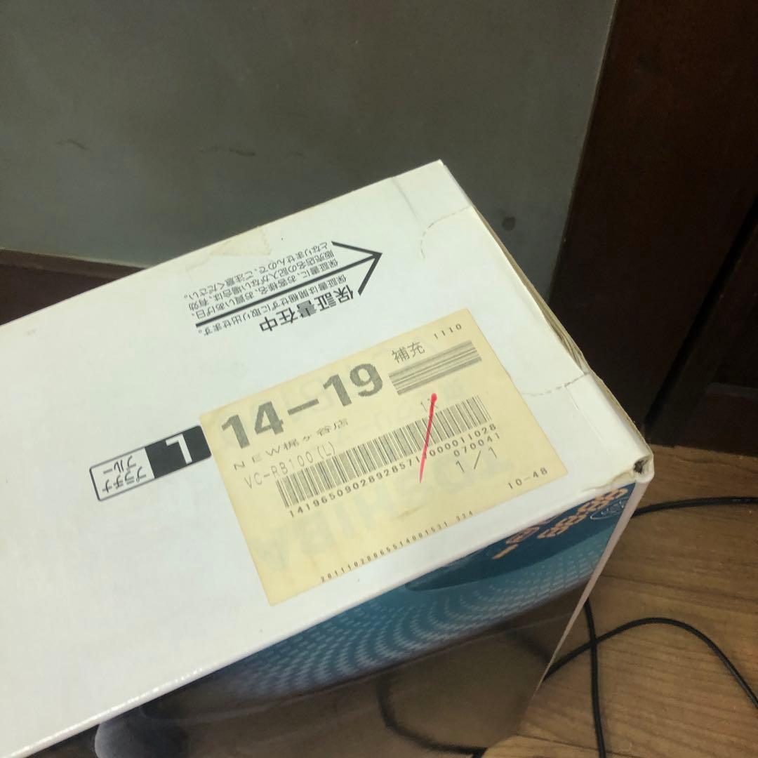 TOSHIBA ロボット掃除機 VC-RB100 本体
