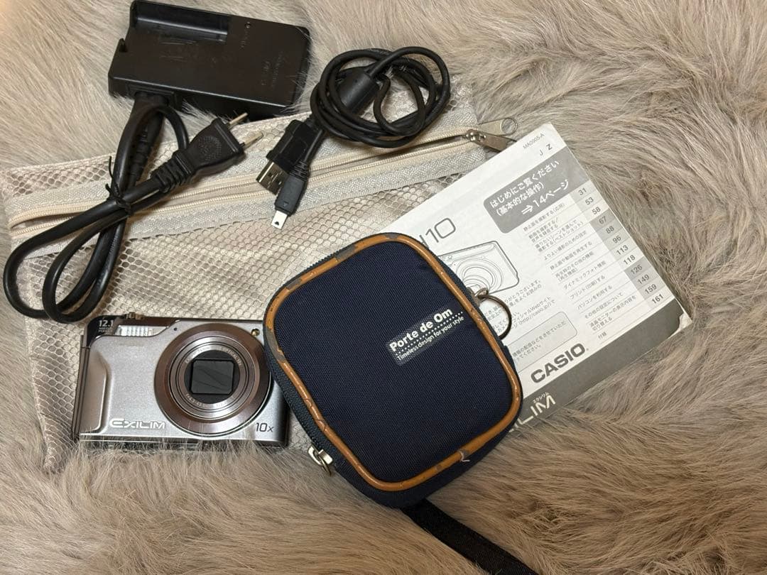 【美品】CASIO EXILIM EX-H10 コンパクトデジタルカメラ