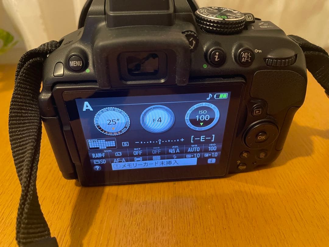 【美品】Nikon D5300 一眼レフカメラ ニコン　TAMRONレンズ付