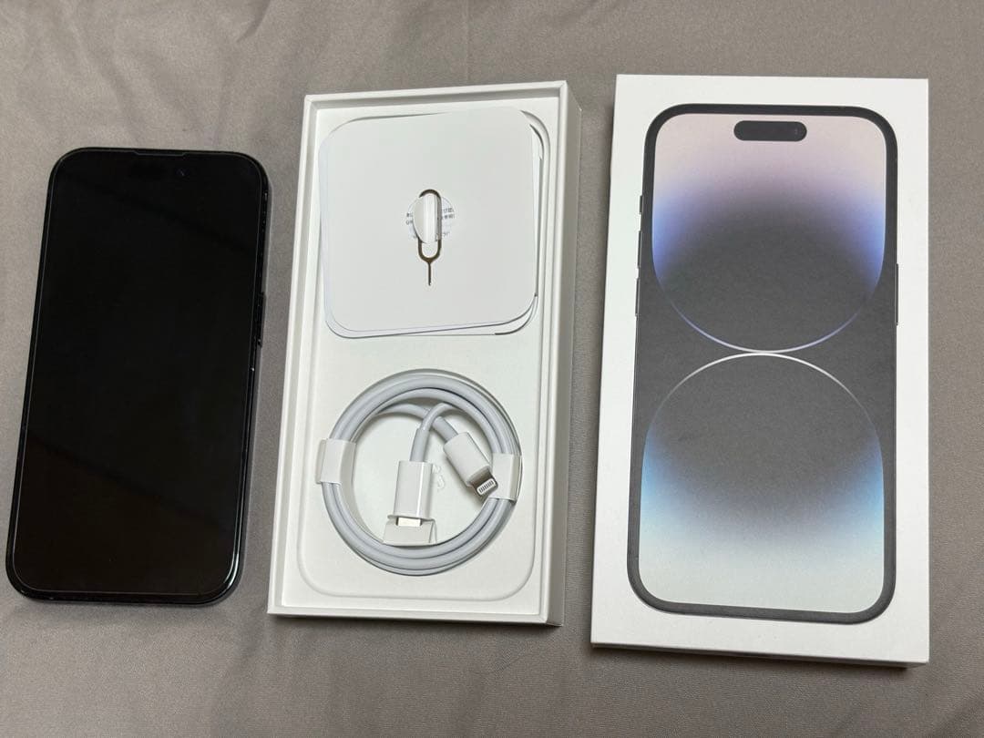 iPhone 14 Pro 256GB ブラック バッテリー83%新品ケーブル付