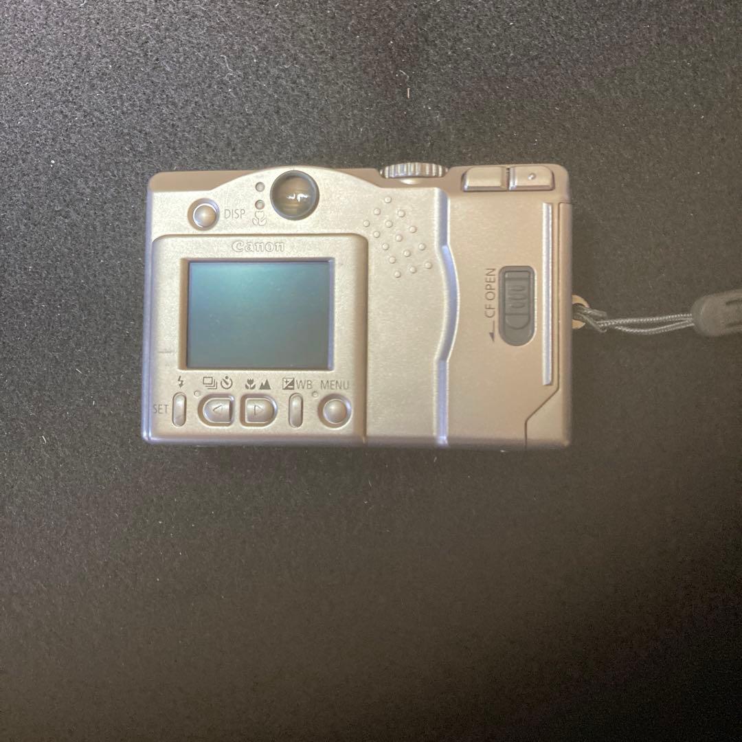 Canon IXUS 100 IS シルバー バッテリーパック付き　　　中古