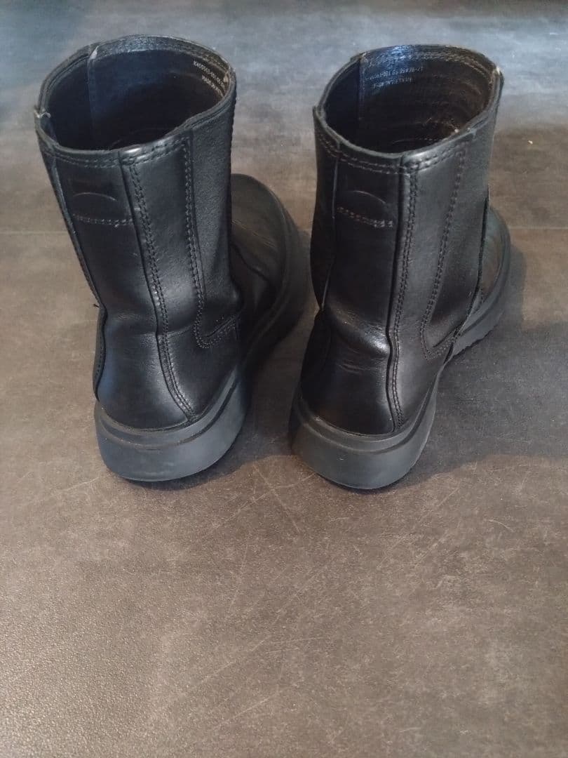 Camper サイドゴア ブーツ 黒 39 25