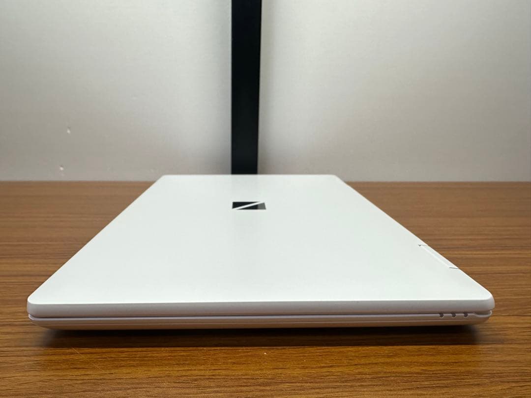 Windowsノート本体 LAVIE Direct N12 i5-1130G7 16Gb 512Gb