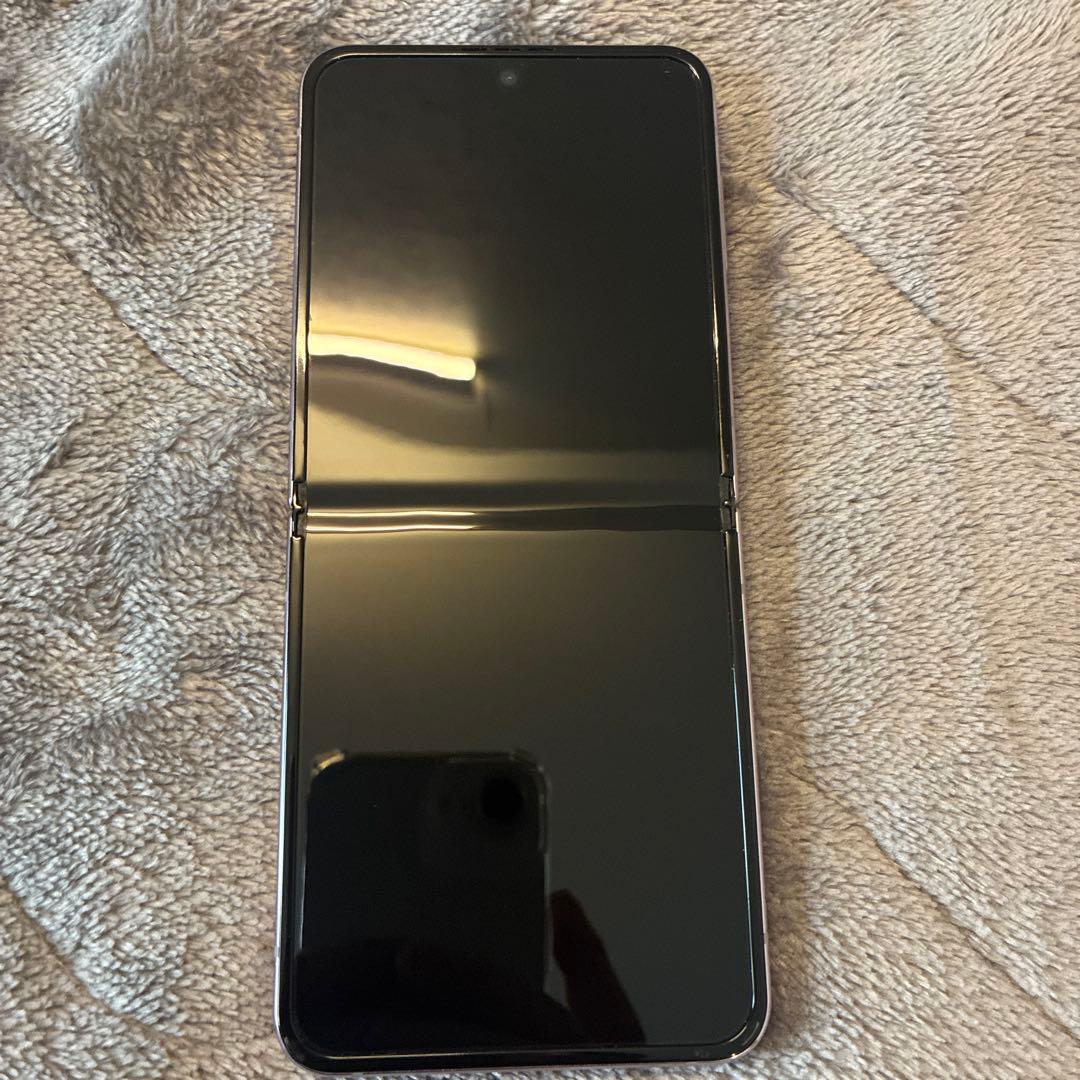 docomo Galaxy Z Flip4 本体　ジャンク