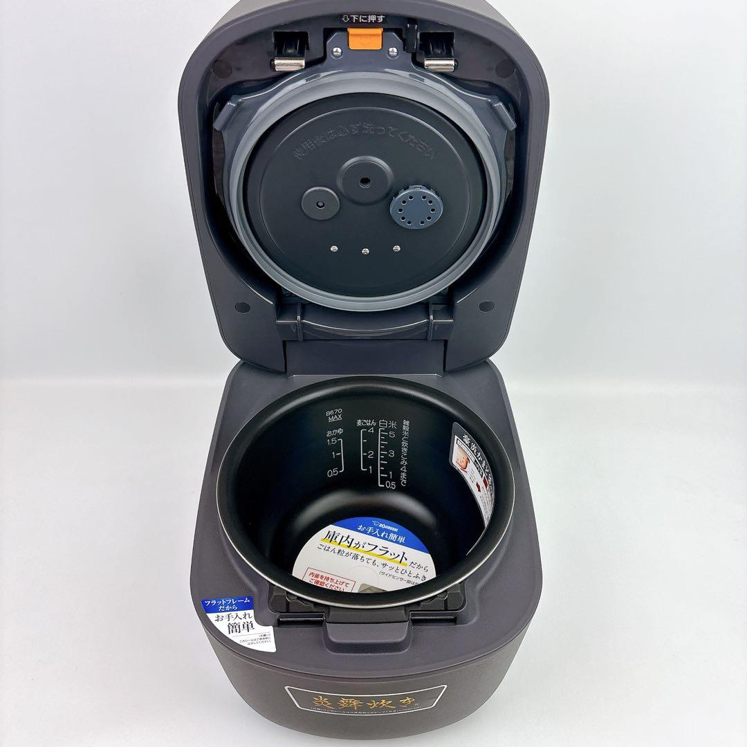 ☆未使用☆保証書付☆象印　炎舞炊き　NW-NA10-BZ ZOJIRUSHI