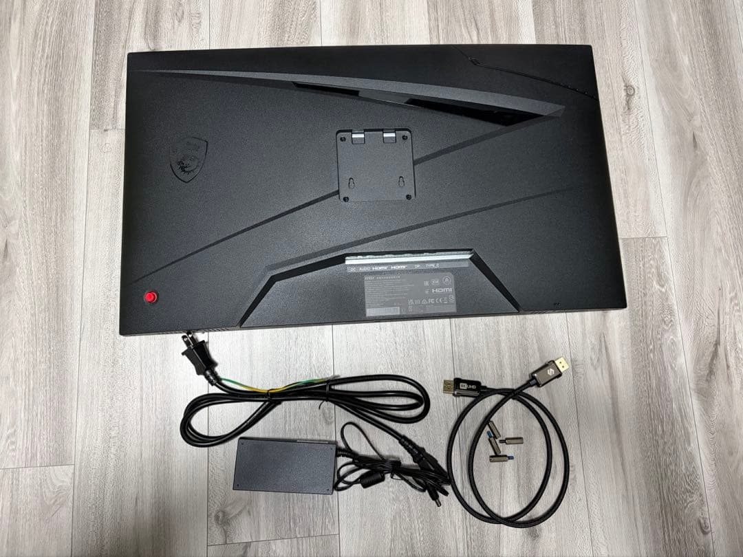 MSI G274QPF-QD ゲーミングモニター 27インチ 量子ドット