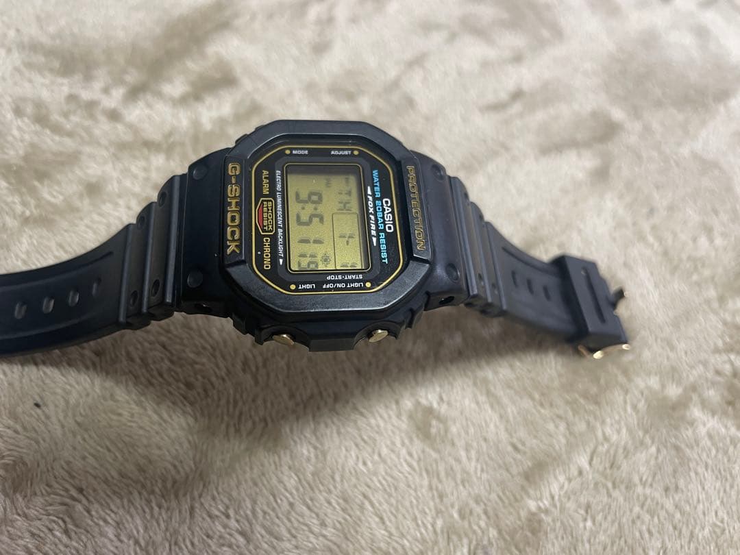 CASIO G-SHOCK DW-5600E ゴールド