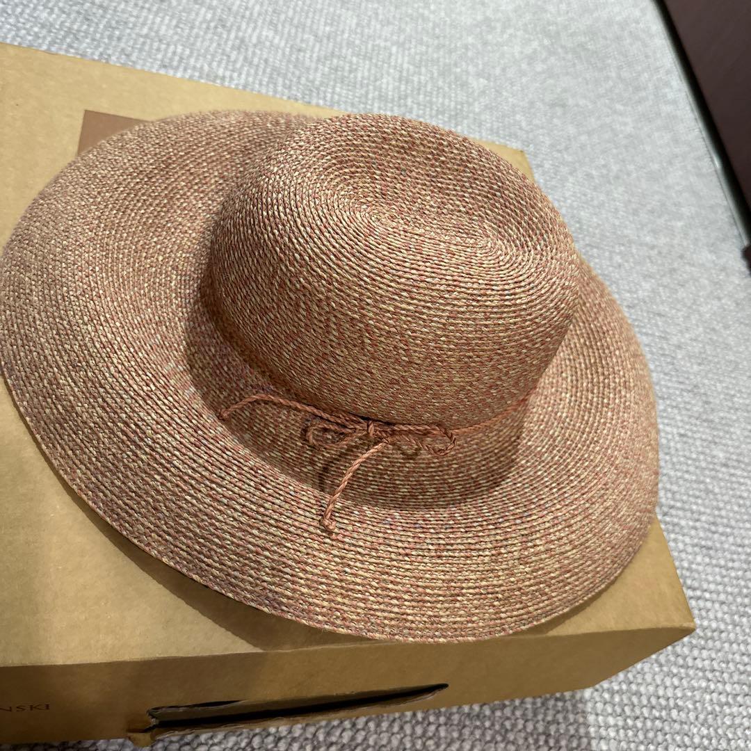 ヘレンカミンスキー　帽子