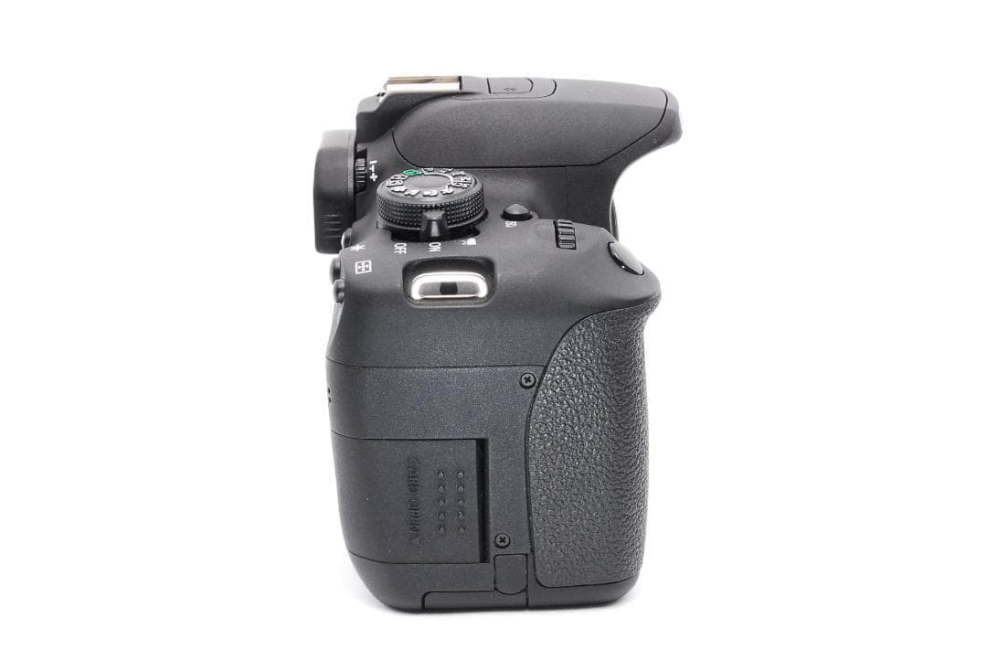 あこ ✨使用回数極少 ほぼ新品✨Canon Kiss X7iダブルレンズ