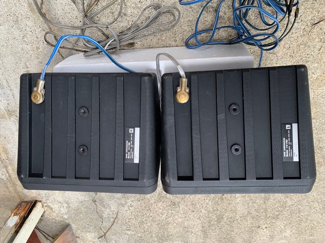 BOSE ボーズ　101RD　小型スピーカーシステム　101MMの車載用2個組