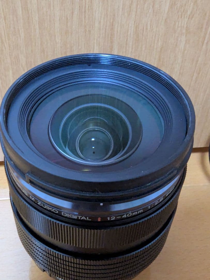 OLYMPUS 12-40mm f/2.8 レンズ　マイクロフォーサーズ
