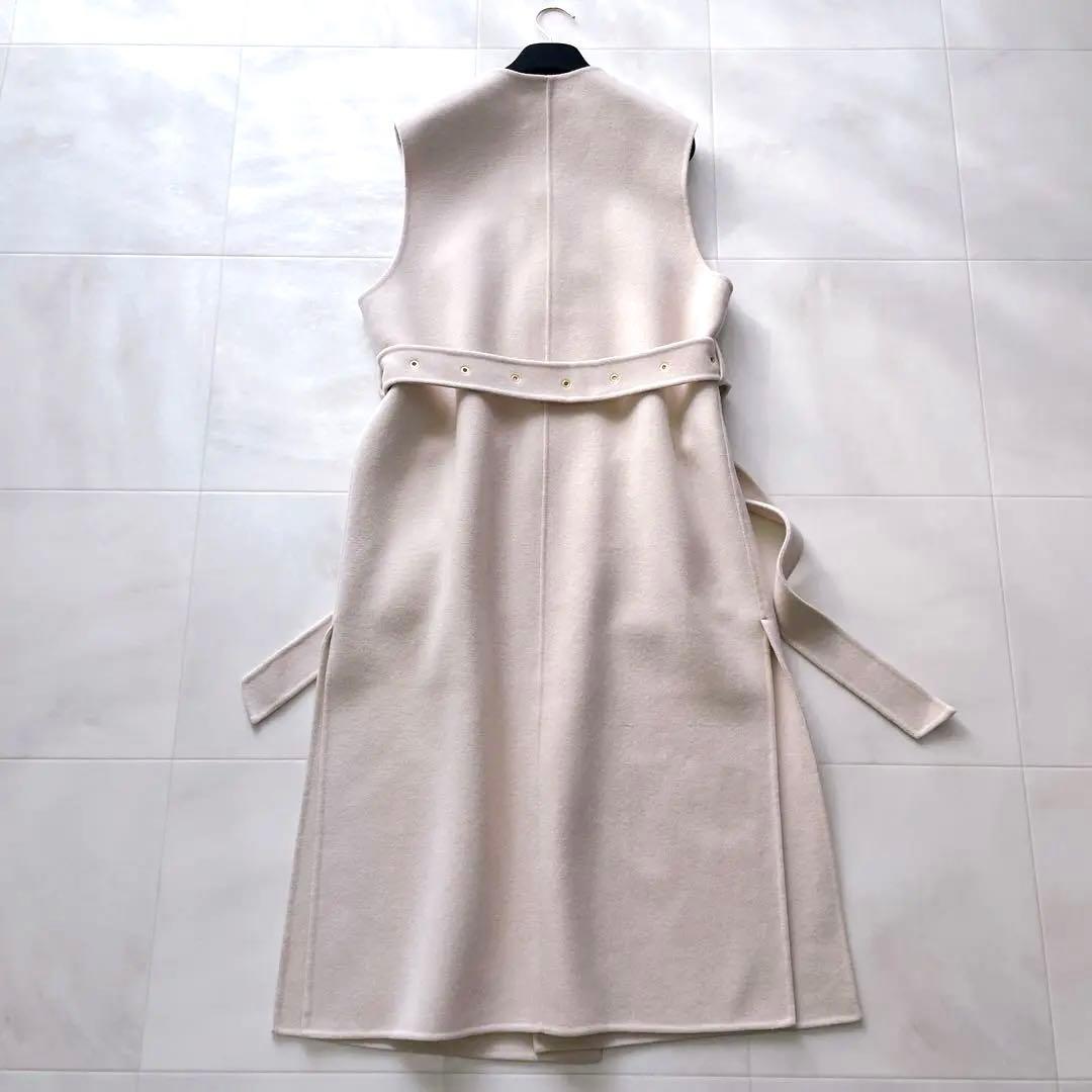 新品タグ付き✨BEIGE, ベイジ ウールロングジレ ベルト付き ピンクベージュ