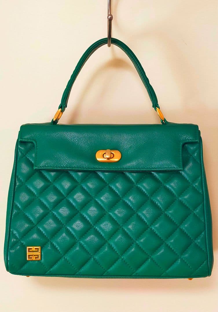 最終値下 GIVENCHY ジバンシー ラムレザー ハンドバッグ 緑 マトラッセ