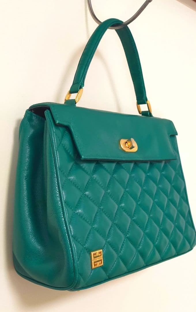 最終値下 GIVENCHY ジバンシー ラムレザー ハンドバッグ 緑 マトラッセ