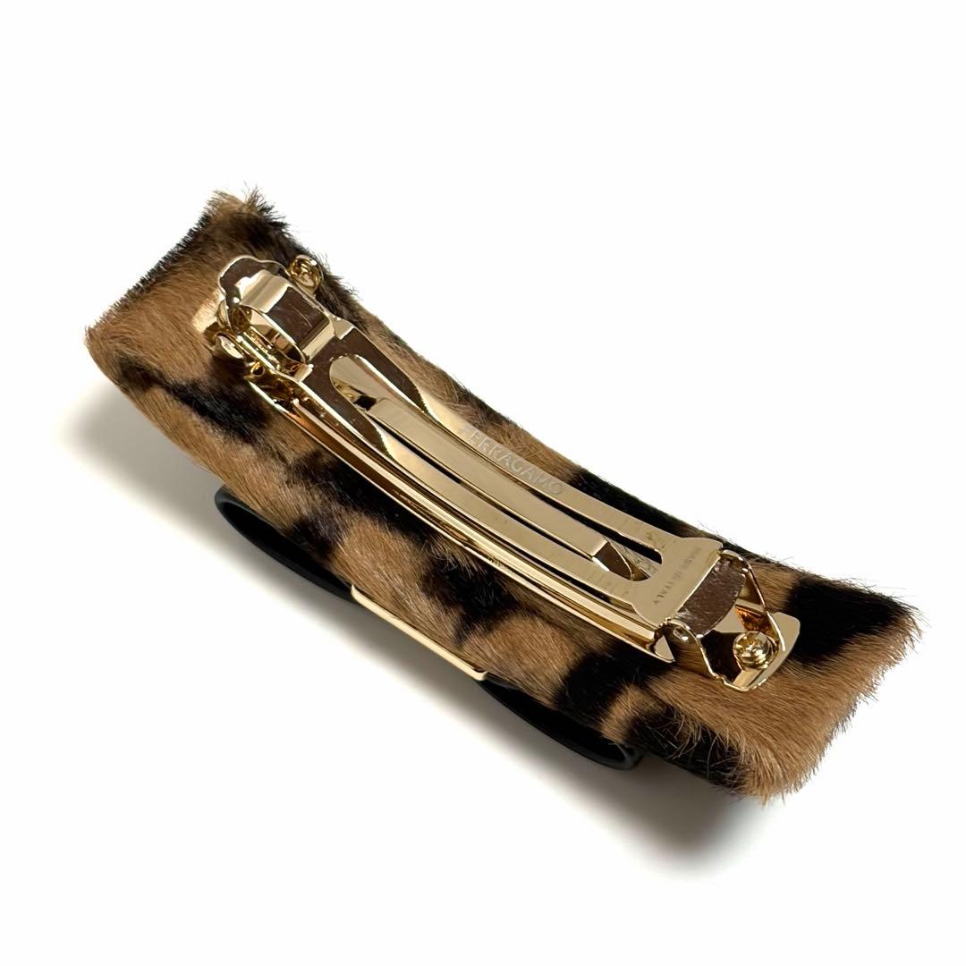 Ferragamo バレッタ ヴァラ レザー ポニーカーフ アクセサリー 美品