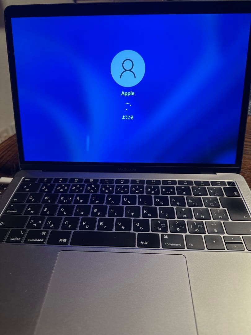 Apple MacBook Air 13インチ A1932 OS切替可