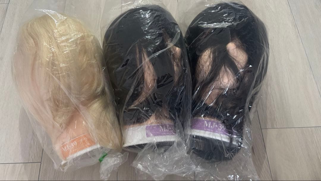 ま*き様 美容学生 ウィッグ MJ-39 プラチナ×1＆MJ-39×2セット