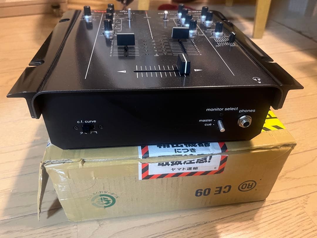 Vestax VMC-002XLu DJミキサー