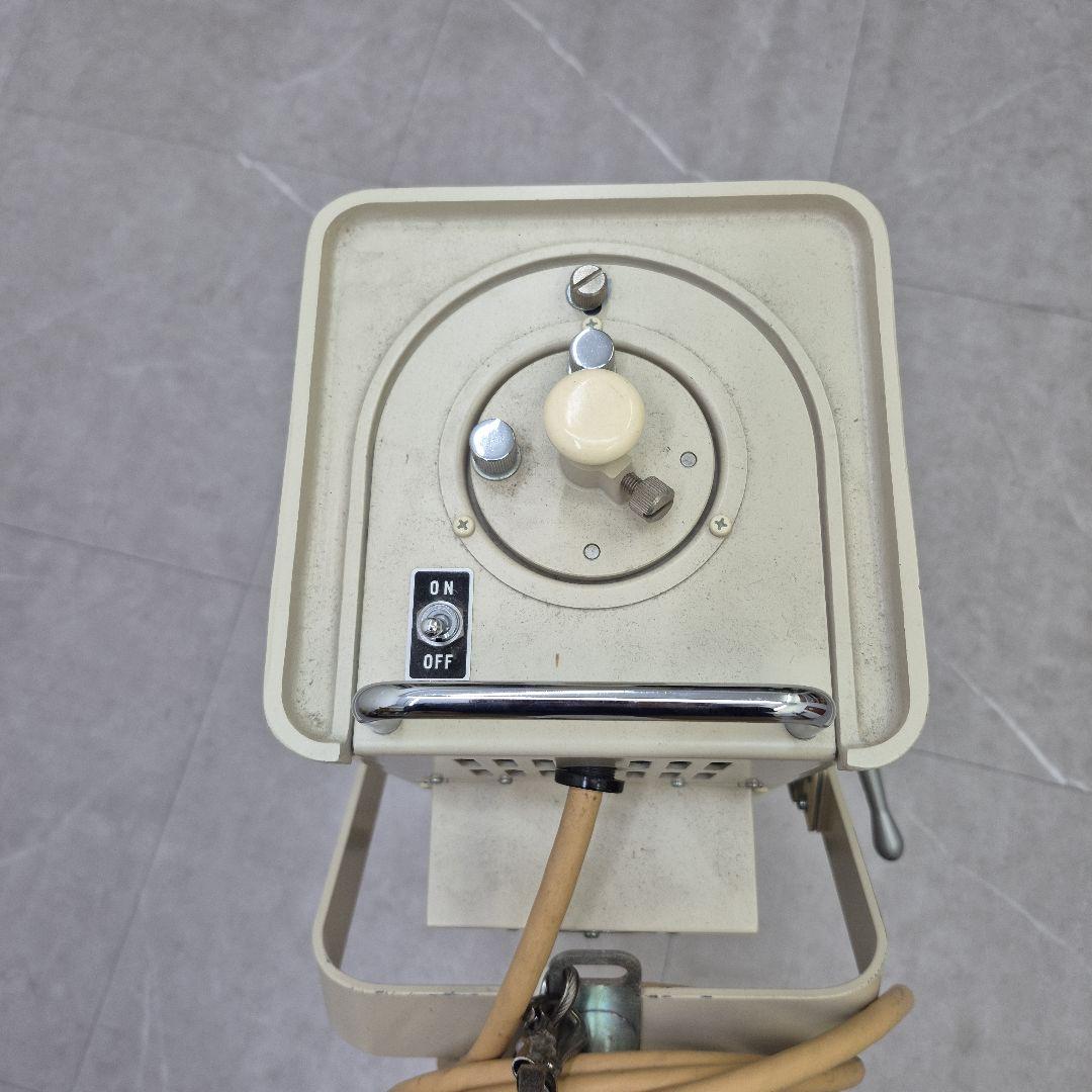 ウシオライト UHP-1000 スタジオ用照明器具 1000W