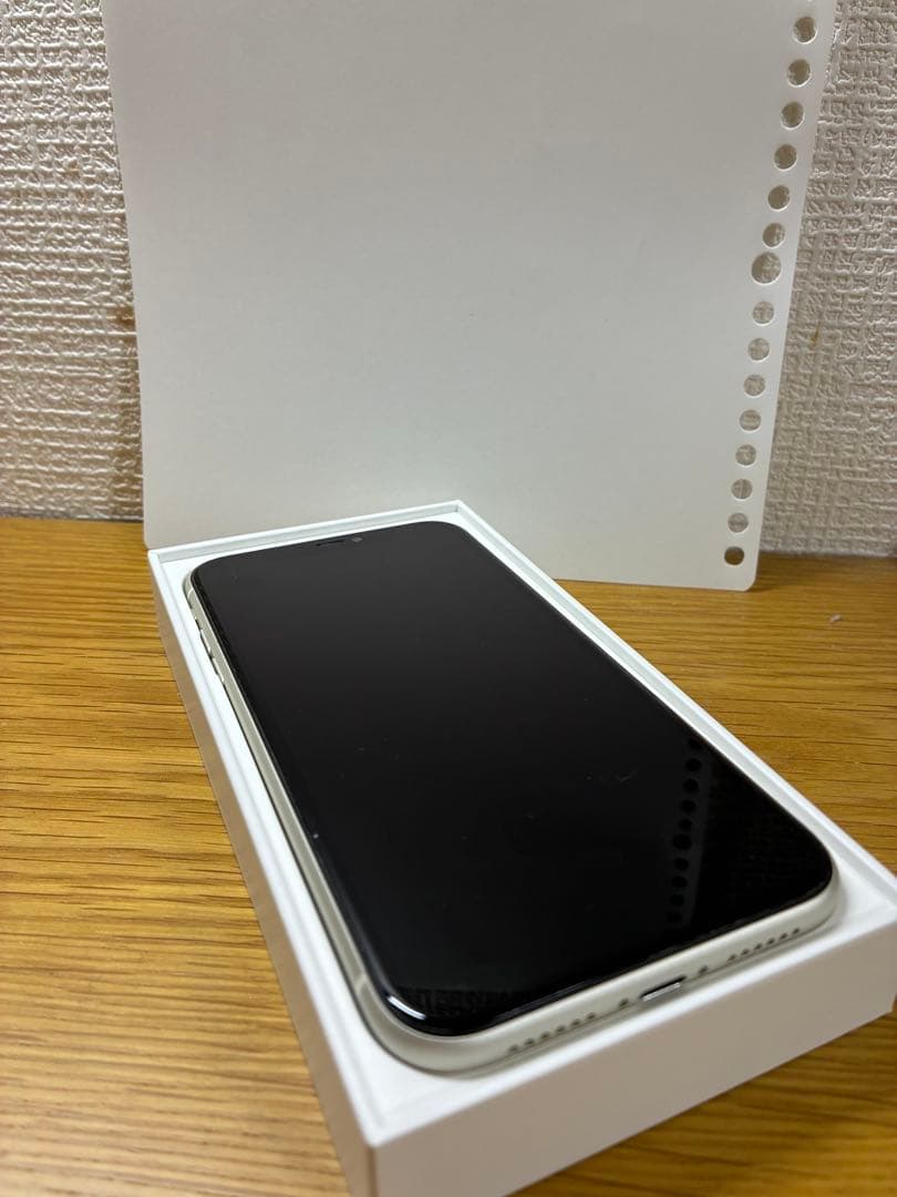 iPhone11 64GB ホワイト 動作不良あり