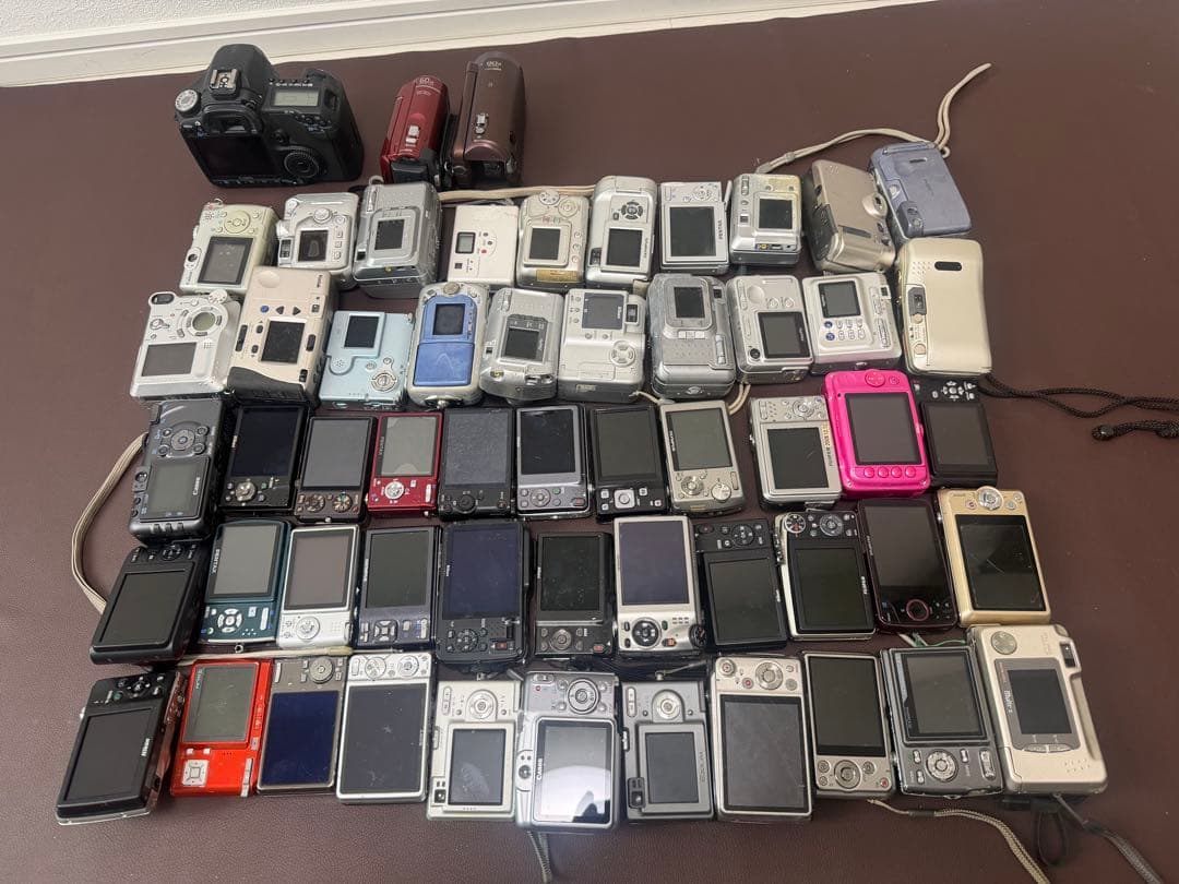 デジタルカメラ Canon Nikon SONY Panasonic .56台