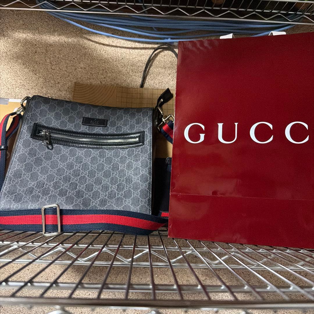 グッチショルダーバック