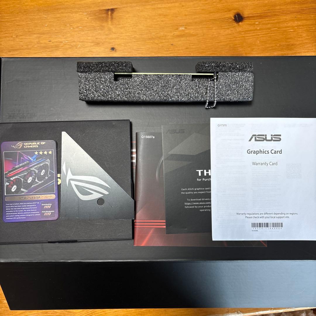 ROG-STRIX-RTX3070-8G-GAMING【中古】