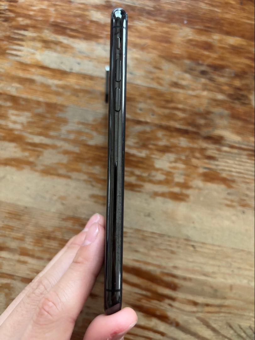 Apple iPhone x ブラック