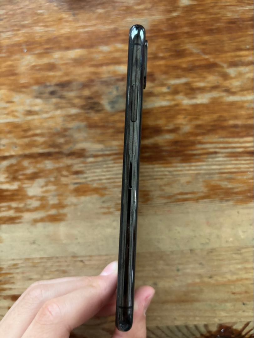 Apple iPhone x ブラック