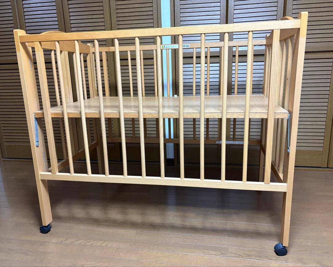 【安心日本製】石崎家具　ベビーベッド　スリーピー　折りたたみキャスター付