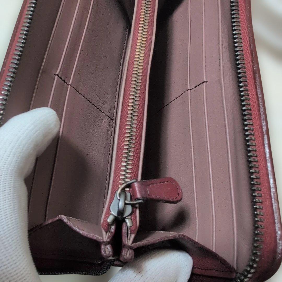 BOTTEGA VENETA イントレチャート ラウンドファスナー 赤