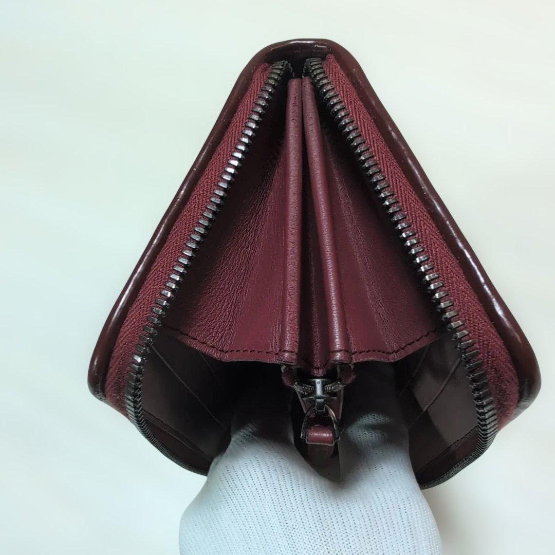 BOTTEGA VENETA イントレチャート ラウンドファスナー 赤