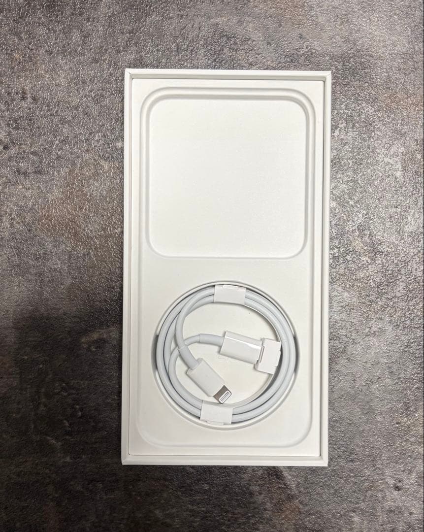 Apple iPhone 13 midnight 128gb ケース/フィルム付