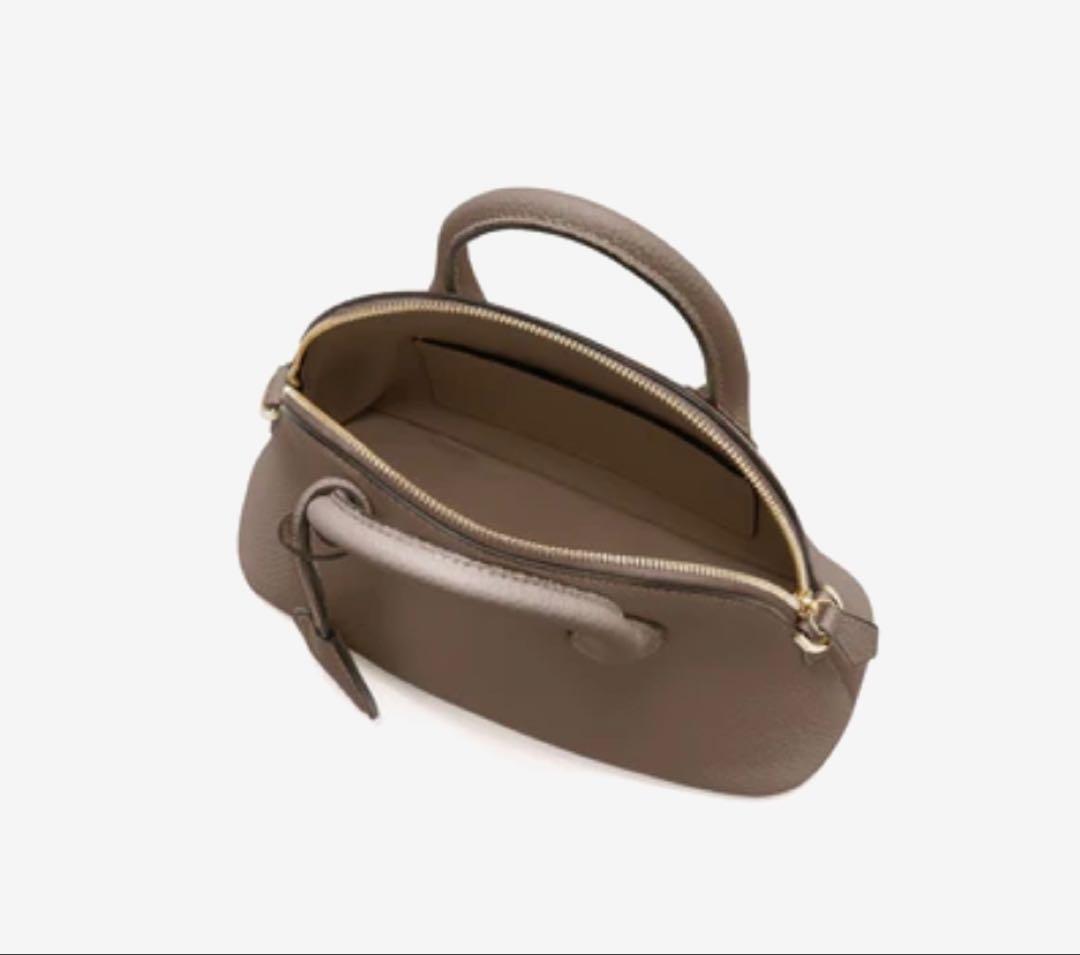 週末限定セール！BONAVENTURA エマ　バッグ【22シュリンク】　エトープ