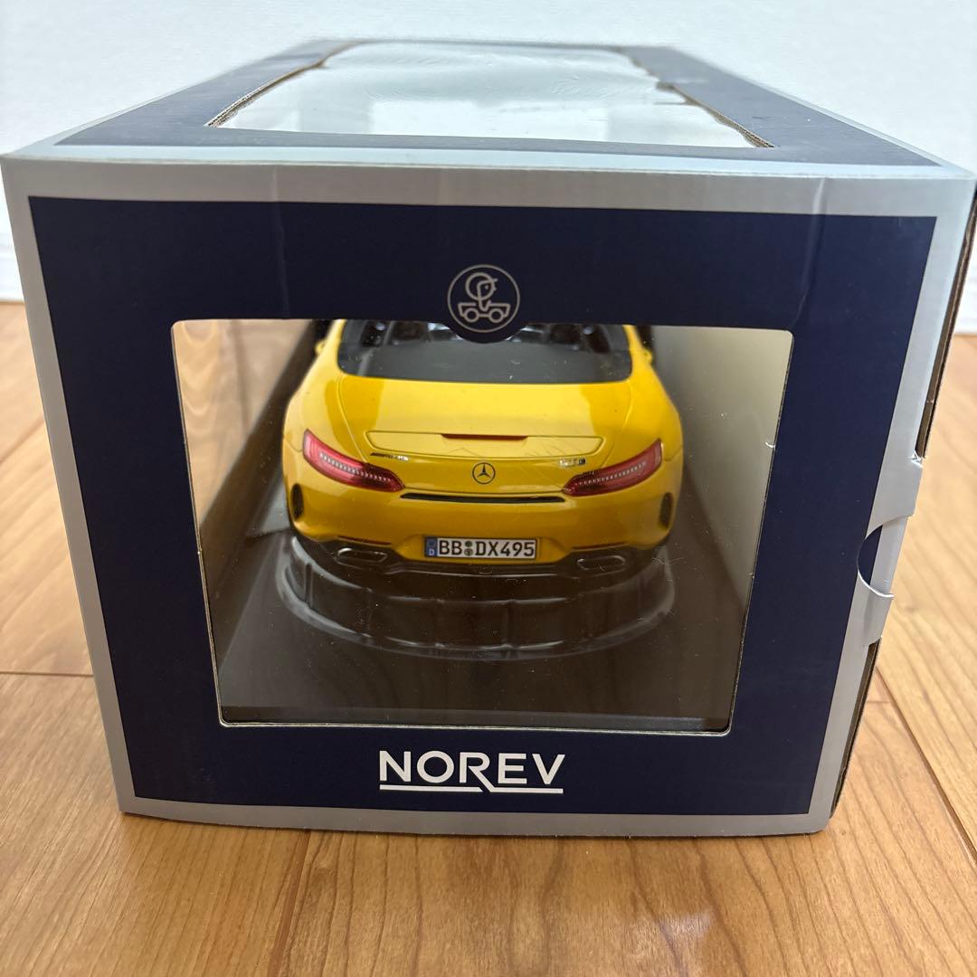 ノレブ　 AMG GT C Roadster 1/18 ミニカー　イエロー