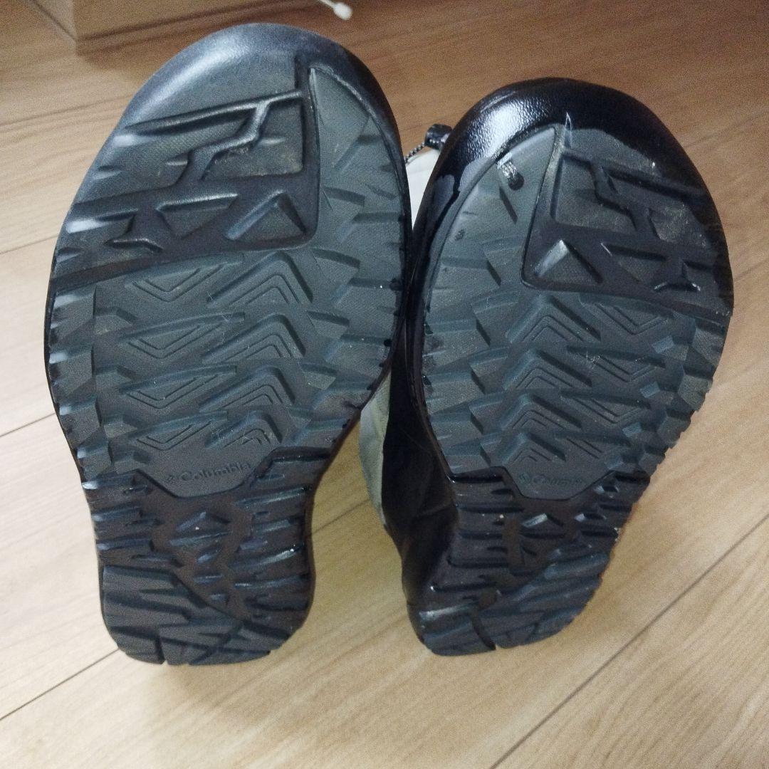 コロンビア防水ショートブーツオリーブグリーン