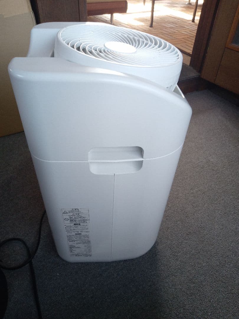 コロナホワイト 除湿機CDSC-H8024X　未清掃