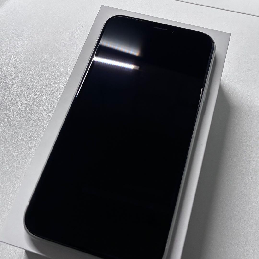 Apple iPhone XR 64GB ホワイト 箱付き