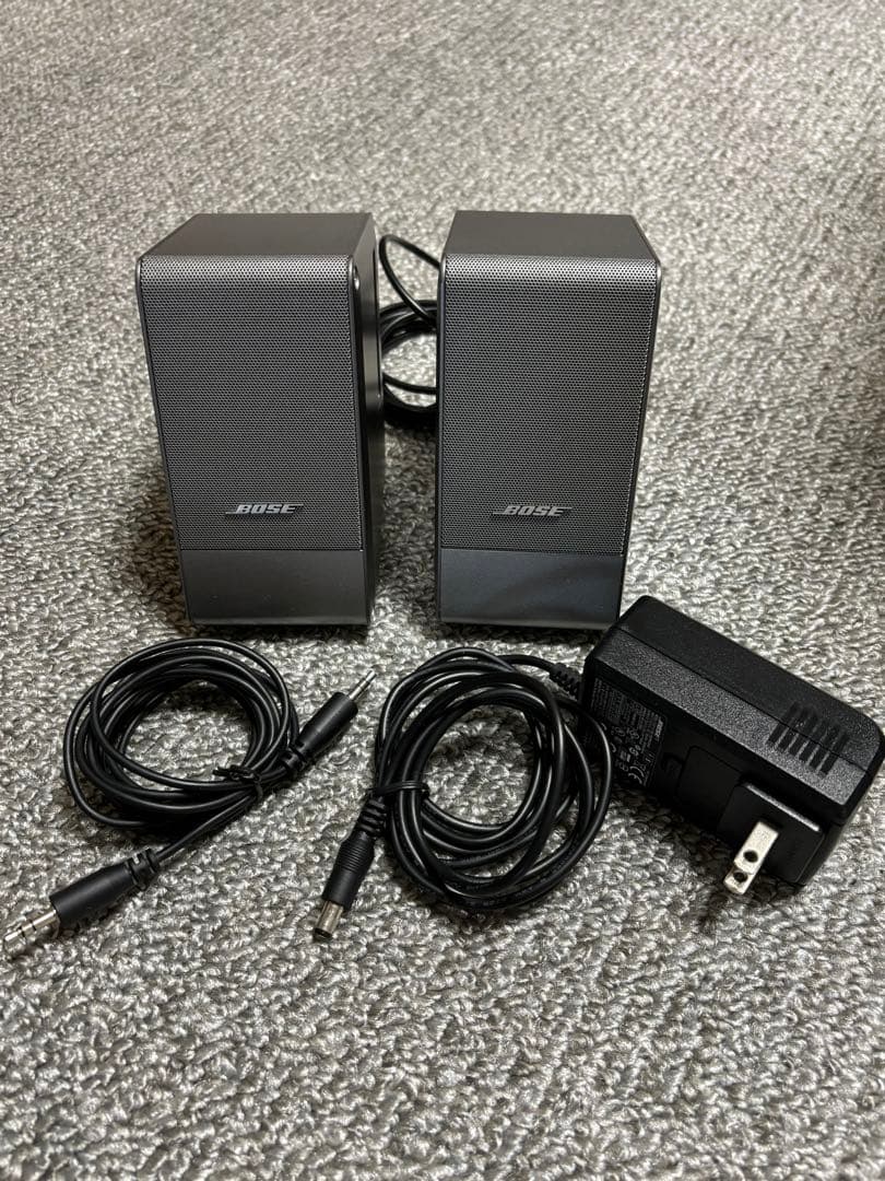 Bose スピーカー グレー 立方体型 片側音が出ない為ジャンク品扱い