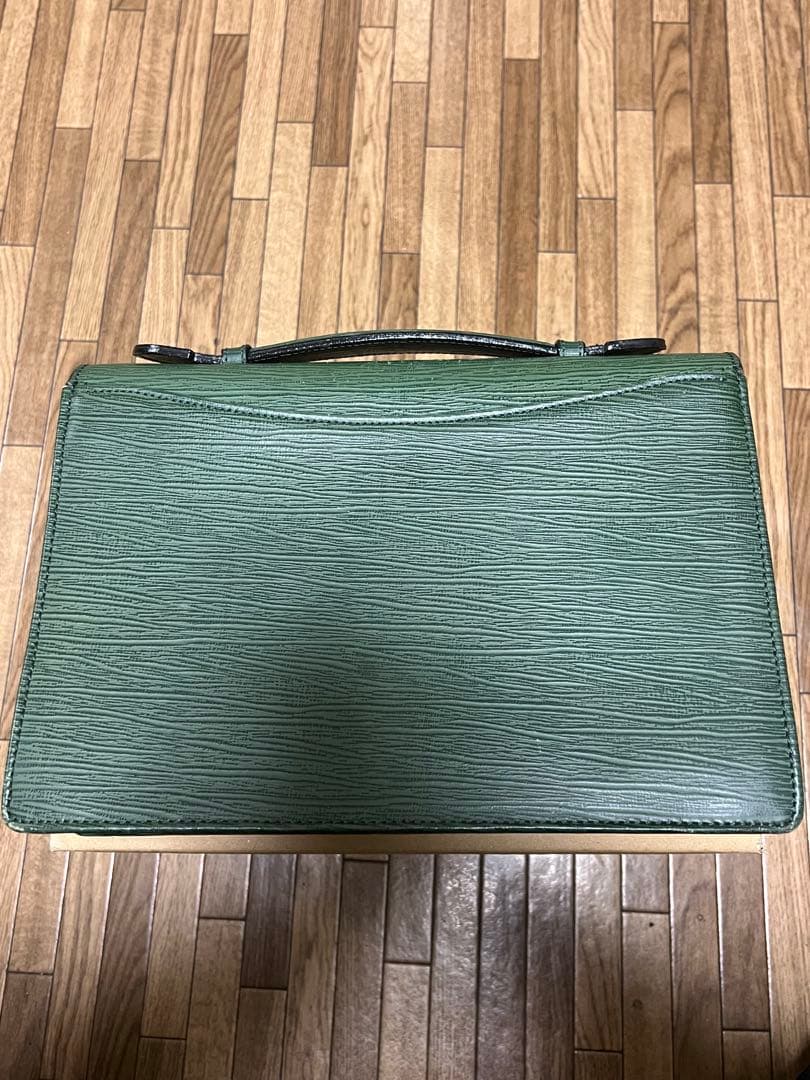 マツダ家　ベルサーチ　セカンドバック　付属鍵あり袋付き