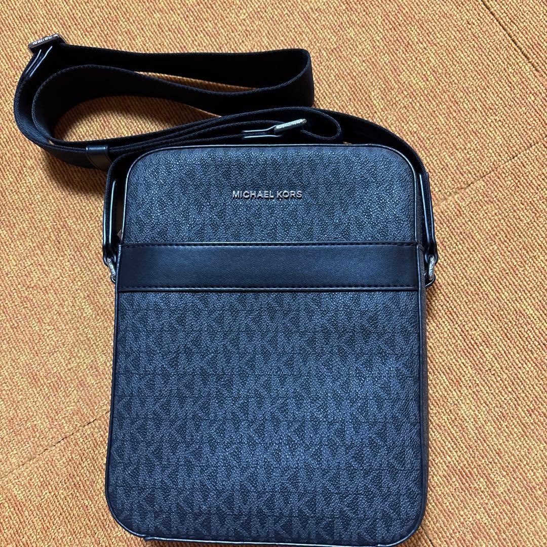 MICHEAL KORS ショルダーバッグ