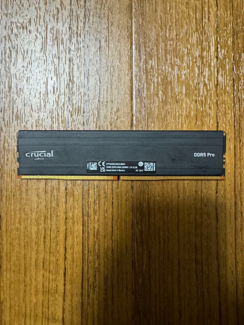 crucial DDR5 Pro 16GB メモリ　ジャンク品