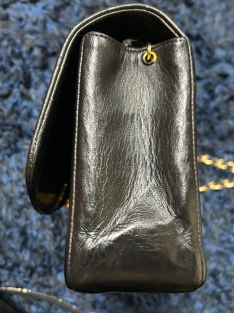 CHANEL ブラック キルティング ショルダーバッグ